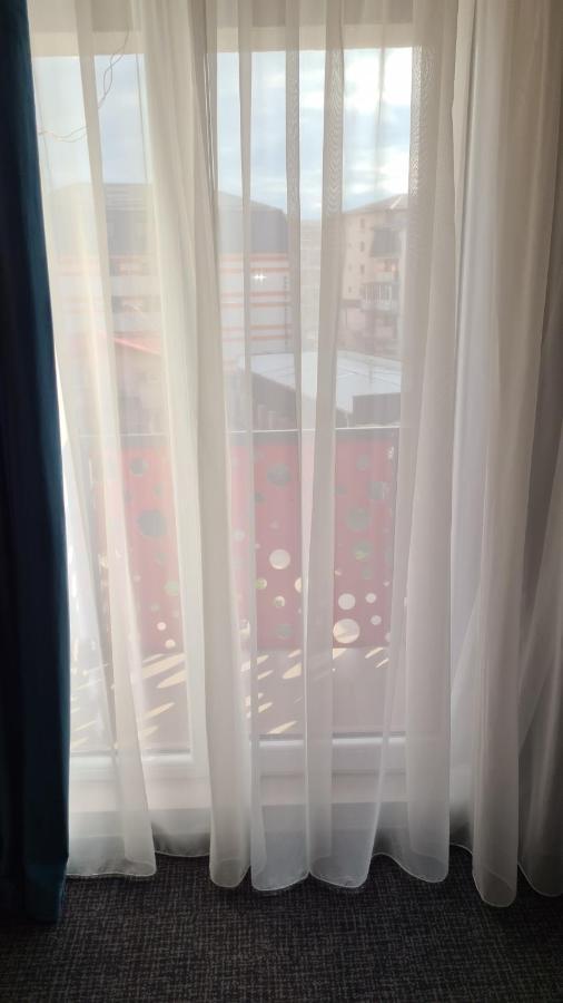 Albert Hotel Rosu Экстерьер фото