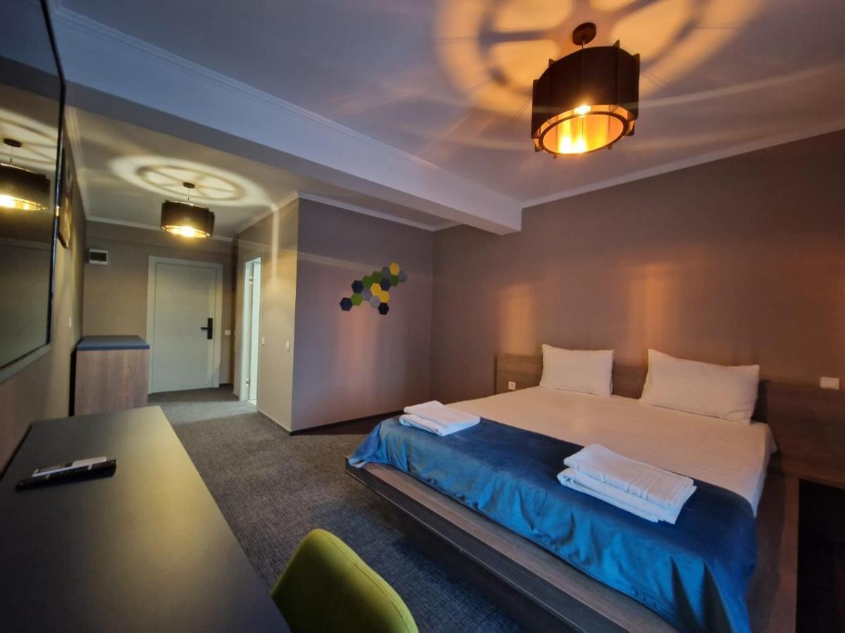 Albert Hotel Rosu Экстерьер фото