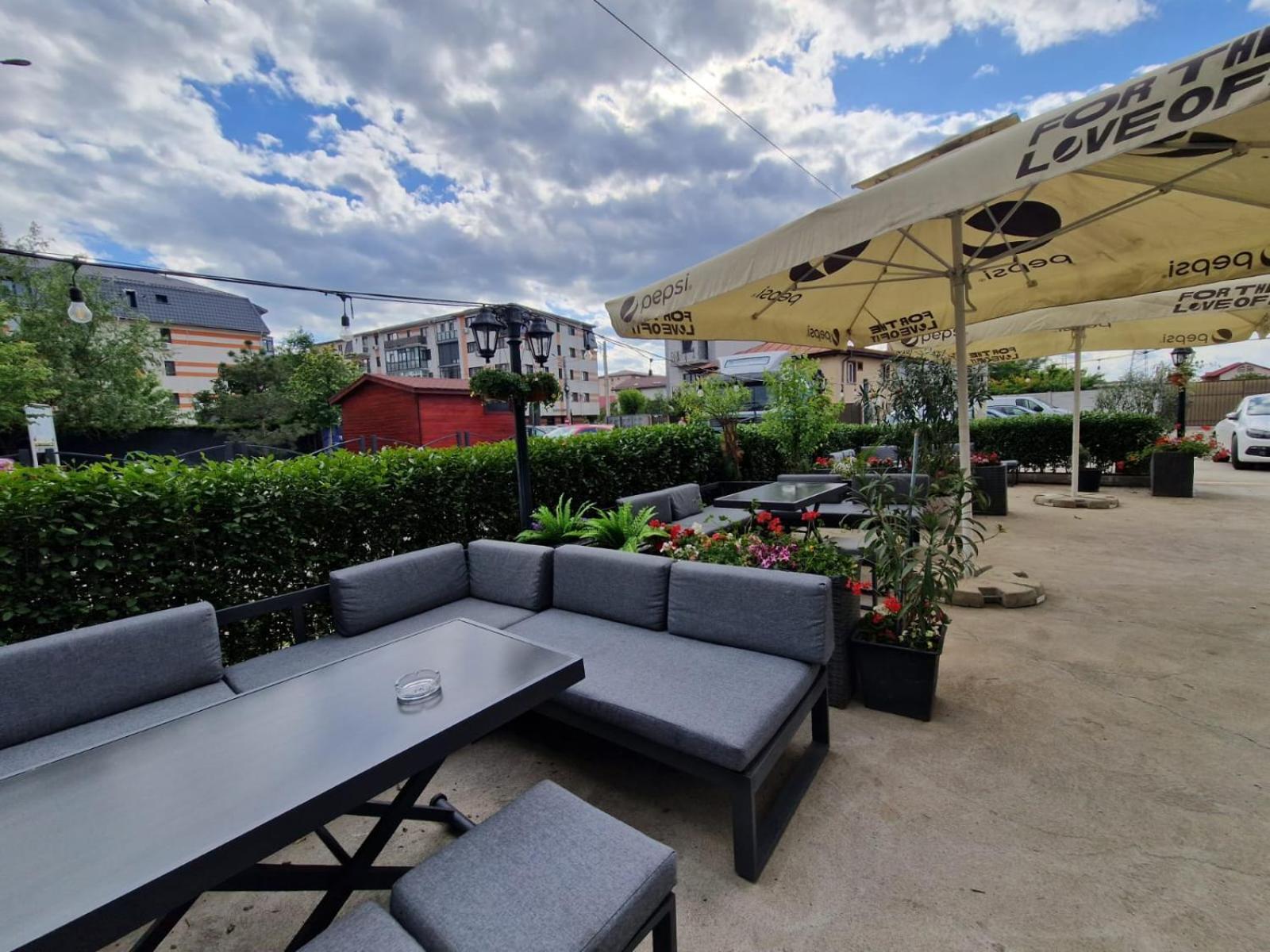 Albert Hotel Rosu Экстерьер фото