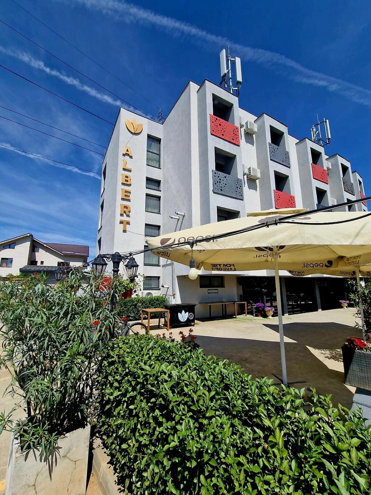Albert Hotel Rosu Экстерьер фото